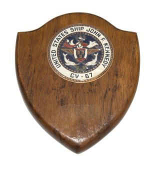 Vintage Us Navy Uss John F.  Kennedy Cv - 67 Command Wood Award Plaque