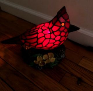 Stained Glass Cardinal Table Lamp Sitting on Nest Night Light Red Tiffany Style 5