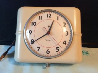 Vintage Art Deco Westclox Kitchen Electric Wall Clock