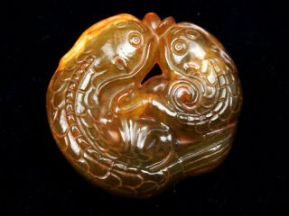Vintage Nephrite Jade Hand Carved Pendant Sculpture 2 Fishes Swimming 041718c