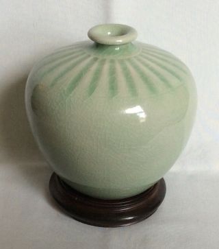 Chinese Celadon Crackle Glaze Round Vase Lovely