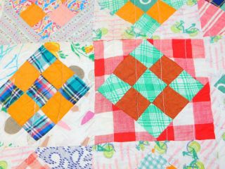 DARLING Antique Vintage Handmade 9 Patch FLANNEL DOLL Crib Table QUILT Novelty 4