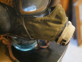 WWII RAF Battle of Britain Flying Helmet,  D Oxygen Mask & MK IIIa Goggles 5