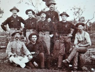 Saw Cabinet Photo: Group Of Soldiers Most Likely In Cuba