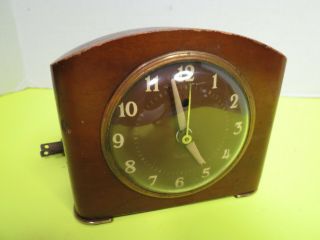 Westclox 1950s Solid Mahogany Wood Electric Alarm Clock 2.  5w Model S7 - G