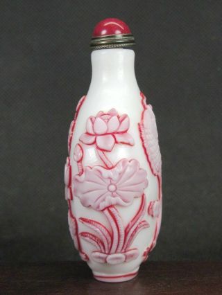 Chinese Carp Duck Carved Peking Overlay Glass Snuff Bottle 3
