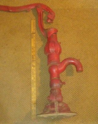 Vintage L35 Red Jacket Cast Iron Antique Hand Water Well Pump = Broken