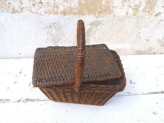 Antique Victorian 1890 French Straw Sewing Basket With Cover