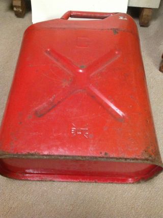 Vintage USMC Dot - 5L - 20 - 5 - 83 U.  S.  Military Jerry Can / Gas Tank,  Red 5