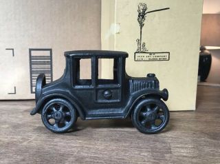 Vintage Cast Iron Ford Model T Coupe Car JM 131 Iron Art 5 1/4 