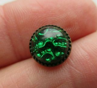 Splendid Antique Vtg Foiled Emerald Green Glass In Metal Waistcoat Button (c)