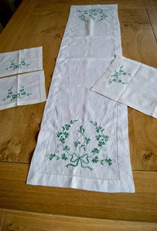 Vintage White Irish Linen Table Runner Dressing Table Mats Embroidered Shamrocks