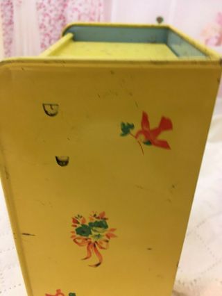 VINTAGE 1930 ' s J.  Chein & Co.  TIN DOLL FURNITURE Yellow & Blue BABY ' S ARMOIRE 4