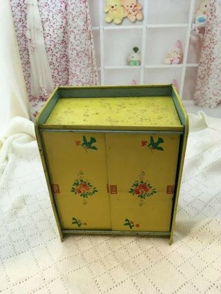 VINTAGE 1930 ' s J.  Chein & Co.  TIN DOLL FURNITURE Yellow & Blue BABY ' S ARMOIRE 6