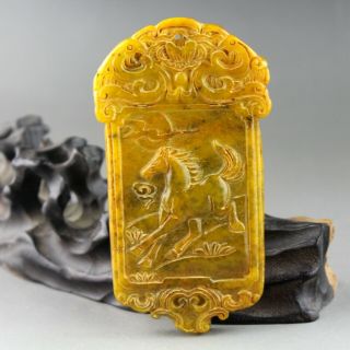 3.  9  China old green jade Chinese carved running horse jade token pendant 2101 5