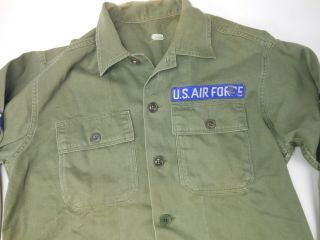Vintage USAF US Air Force Utility Green Fatigue Uniform Shirt w Patches 2