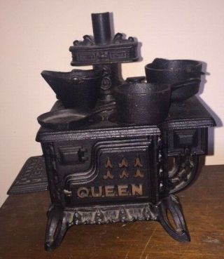 Vintage Queen Cast Iron Child 