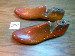 Vintage Pair Wood Size 7 C 600 Gebl Co Industrial Shoe Factory Last Mold 348