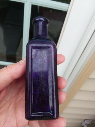 DEEP PURPLE SINGER SEWING MACHINE OIL BOTTLE NEEDLE & THREAD GRAPHIC EARLY 1900s 3