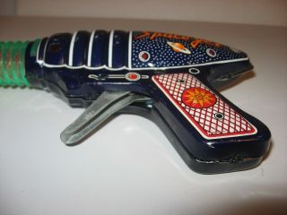 Vintage Yoshiya KO Tin Toy Space Jet Ray Gun Japan Made 5