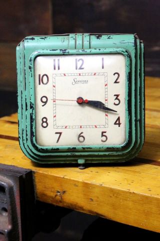 Vintage Sessions Art Deco Kitchen Wall Clock Mcm Chippy Green Paint Red Diner