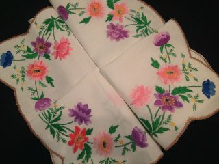 VINTAGE HAND EMBROIDERED TABLECLOTH GORGEOUS ANEMONES & MIMOSA 3