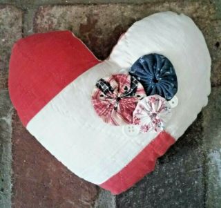 Cutter Quilt Heart Pillow 474 Americana Look.  Great Gift Idea