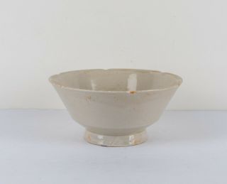 Korean Antique Lee Dynast White Glazed Bowl