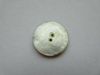 Gorgeous Antique Vtg Victorian Carved MOP Shell BUTTON w/ Incised Design (A) 3
