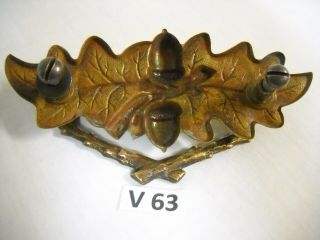 ANTIQUE OAK LEAF BRASS DRAWER PULL WITH DROP BAIL 2