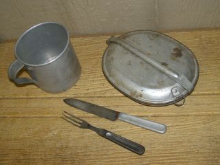 Model 1906 U.  S.  Army Aluminum Drinking Cup,  Late Span - Am Era Mess Kit & Utensils