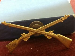 Spanish American War Infantry Regiment Officer Branch Collar Insignia Screwback
