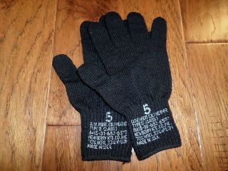 U.  S Military Issue D3a Cold Weather Glove Liners 70 Wool 30 Nylon Size 5 Large