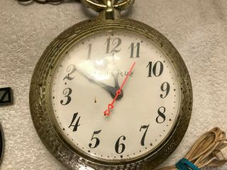 Vintage Spartus Backward Running Electric Wall Clock Bar is Open/Closed_Repair 3