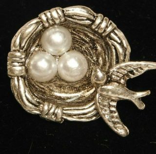 Vintage Collectible Silver Metal Button Bird & Nest W Pearl Eggs 15/16
