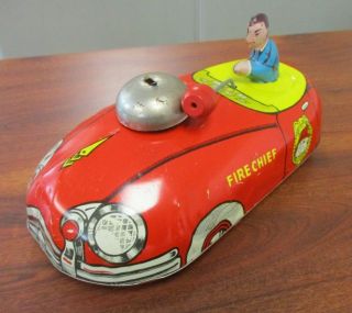 Vintage T.  Cohn Superior Tin Litho Fire Chief Pull Car With Bell