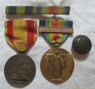 Us Navy Spanish Campaign Medal No.  1st Pattern Ribbon & Wwi Victory Medal Group