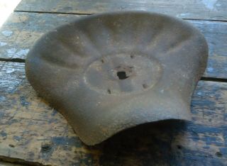 Rusty Metal Implement Farm Tractor Seat Rustic Primitive Vintage Barn Decor