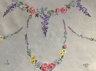 Stunning Vintage Linen Hand Embroidered Tablecloth Wisteria Blossom/roses