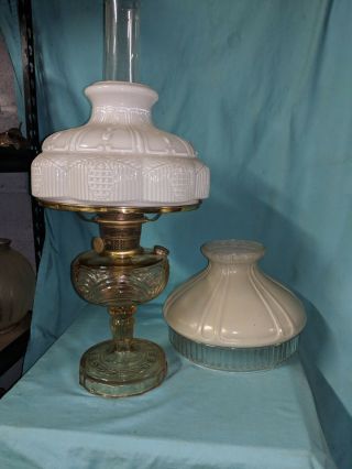 Aladdin Kerosene Oil Lamp Nu - Type Model B Light Amber Glass Ex.  Shade