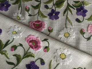 Vintage Hand Embroidered Tablecloth Pretty Garden Florals