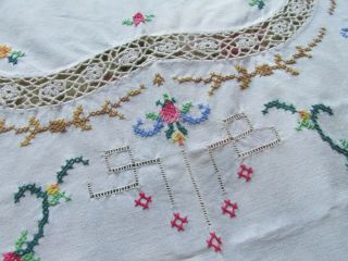 Vintage Hand Embroidered & Crochet Lace Tablecloth 6