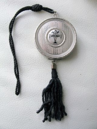Antique Hammered Silver T Pinstripe Black Enamel Basket Double Dance Compact