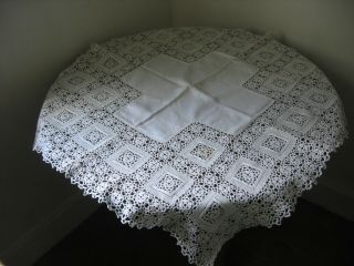 Vintage Tablecloth Deep Irish Crochet Lace Border