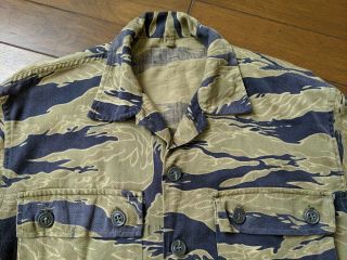 gold tiger stripe jacket / US RS / tiger camo / vietnam war era 2