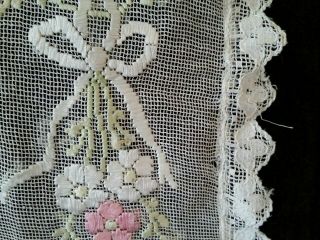 Antique Doily Basket of flowers,  Filet net lace embroider,  wonderful 18 