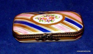 Delightful Vintage Hp Peint Main Floral & Stripes Pv Limoges Trinket Box