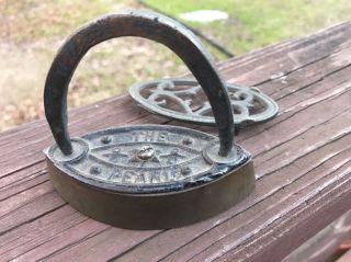 Vintage Antique Small Toy Cast Iron Trivet The Pearl Salesman Sample 5