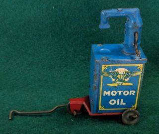 Marx Tin Litho Gas Station/service Center Motor Oil Cart/dispenser On Wheels