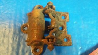 Vtg unusual Victorian Cast Iron Spring Loaded Screen Door Hinges 2